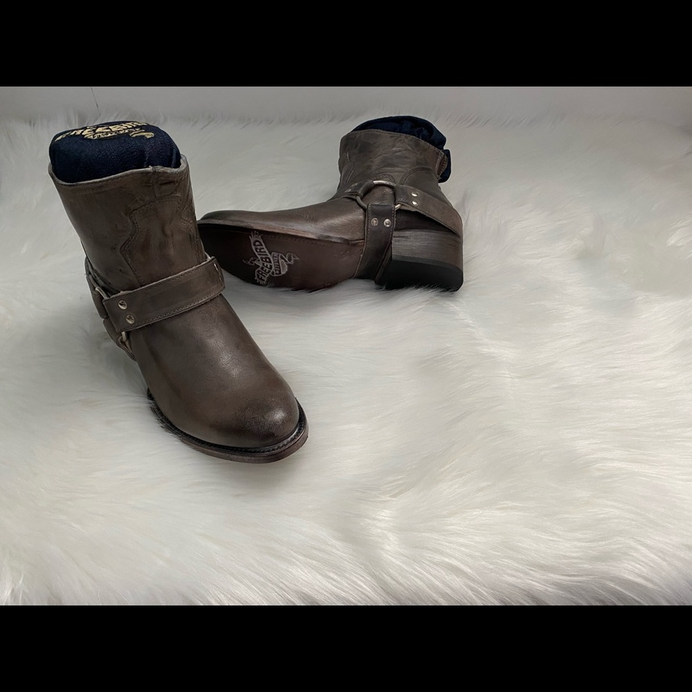 Freebird by Steven Santiago